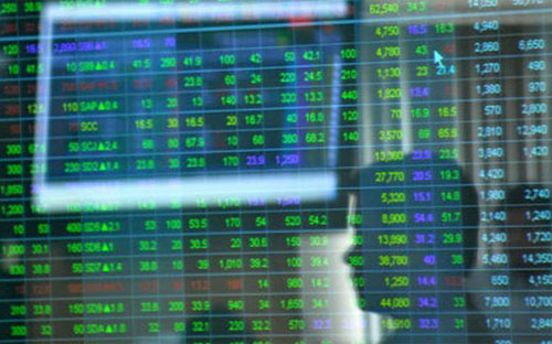 Những công ty công bố hủy niêm yết tự nguyện đều đưa ra lý do là thanh 
khoản thấp, giá cổ phiếu không phản ánh đúng giá trị công ty, mục tiêu 
huy động vốn không thực hiện được. 