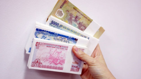 Rốt ráo lo tiền mặt cho Tết