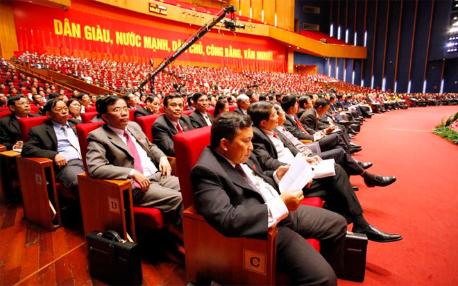 Theo chương trình Đại hội, sáng Chủ Nhật (24/1) các đoàn đại biểu thảo 
luận về tiêu chuẩn, cơ cấu Ban Chấp hành Trung ương khoá mới.