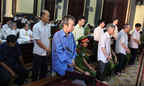 Từ vụ ALCII: Rút tiền Nhà nước quá dễ!