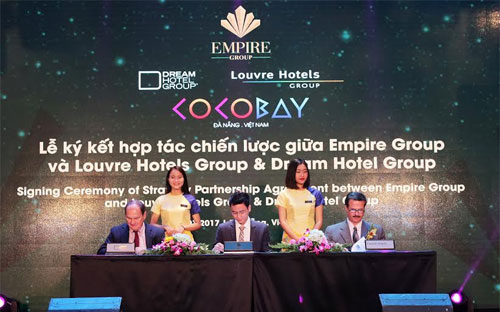 Louvre Hotels Group sẽ tiếp tục vận hành thương hiệu Golden Tulip trong 
chuỗi Boutique Hotel thuộc tổ hợp du lịch và giải trí Cocobay Đà Nẵng.
