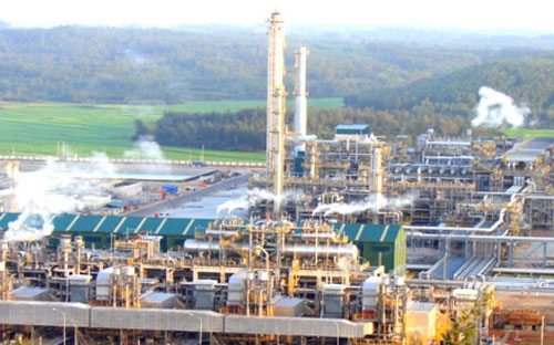 Tổng doanh thu hợp nhất năm 2015 của BSR đạt 94.400 tỷ đồng, lợi 
nhuận nhất sau thuế năm 2015 đạt 5.690 tỷ đồng.