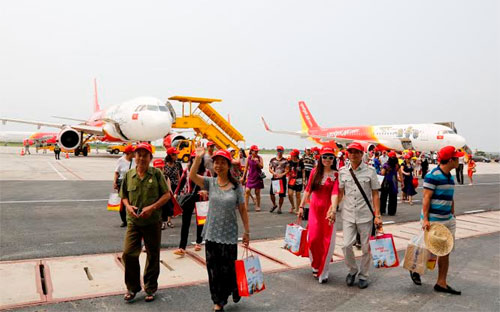 Vietjet cho biết đang tiếp tục nhận thêm tàu bay mới, mở rộng mạng bay 
trong nước và quốc tế phục vụ nhu cầu đi lại của hành khách.