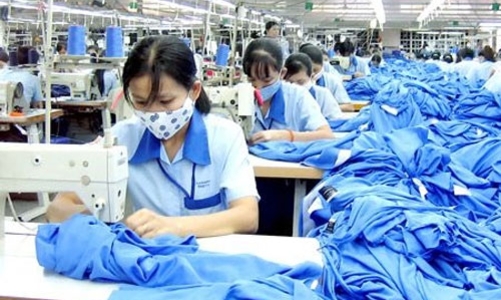 “Nếu tăng lương tối thiểu không hợp lý, doanh nghiệp sẽ phá sản”