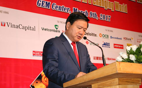 Bí thư Thành uỷ Tp.HCM Đinh La Thăng tham dự hội thảo Kịch bản kinh tế Việt Nam 2017.