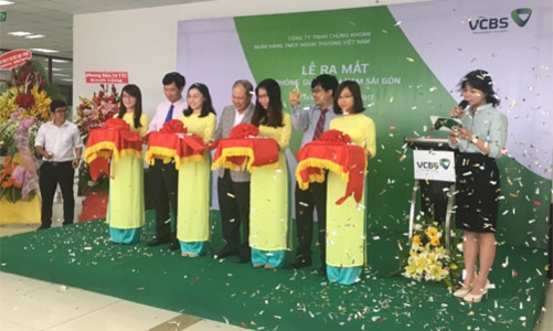 VCBS khai trương Phòng giao dịch Nam Sài Gòn với nhiều ưu đãi