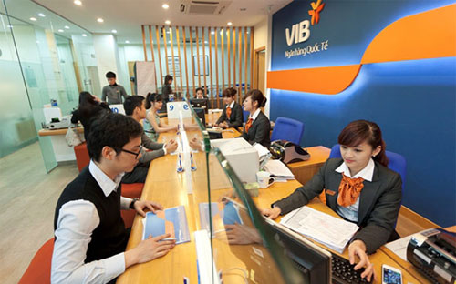 Tính đến cuối tháng 10/2016, tổng tài sản VIB đạt 93.079 tỷ đồng, tỷ lệ 
an toàn vốn (CAR) đạt 14,46%, nợ xấu giảm mạnh còn 1,49%.