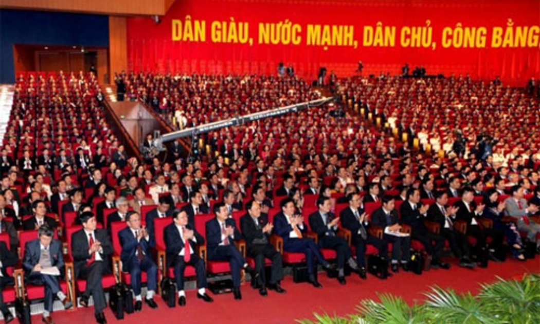 Chiều nay (25/1), Đại hội Đảng lần thứ 12 bắt đầu làm việc tại hội trường từ 15h, tiếp tục quy trình làm nhân sự.