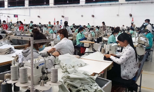 Doanh nghiệp càng nhỏ càng khó gặp quan chức