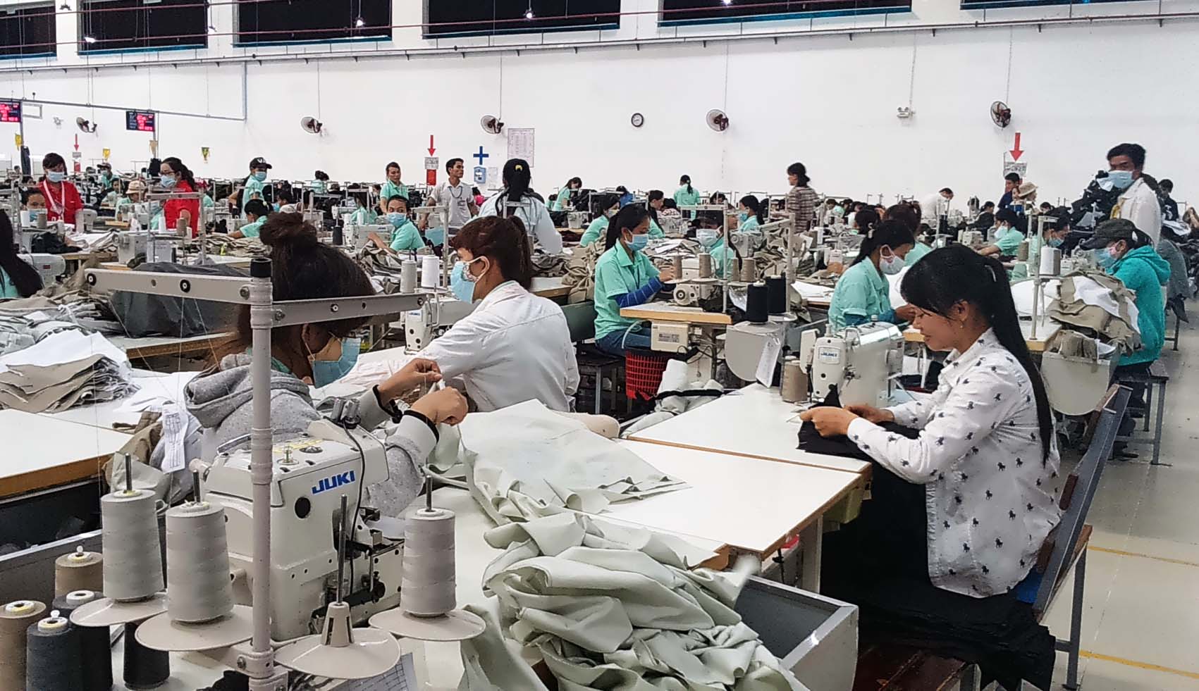 <div style="font-family: "Times New Roman"; font-size: 14.6667px;">Có tới 97% doanh nghiệp đang hoạt động là doanh nghiệp nhỏ và vừa.</div>