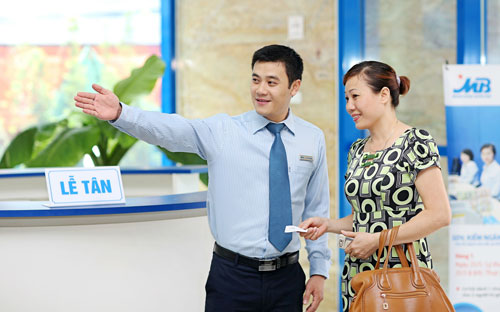 Ngoài hai sản phẩm trọng điểm hỗ trợ cho doanh nghiệp nhỏ và vừa vừa nêu
 trên, thời gian qua MB cũng đồng thời triển khai một số các chính sách,
 tiện ích hỗ trợ doanh nghiệp như chính sách cho vay dành cho các doanh 
nghiệp có quy mô nhỏ nhằm đơn giản hóa các thủ tục vay vốn.