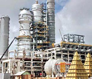 Tính đến ngày 15/8/2009, nhà máy đã sản xuất được 39 ngàn tấn khí hoá lỏng (LPG), 200 ngàn tấn xăng A92, 38 ngàn tấn dầu hoả, 142 ngàn tấn diezel (DO), 18 ngàn tấn mazut (FO).