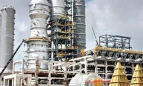 Nhà máy Lọc dầu Dung Quất tiếp tục tạm ngừng hoạt động