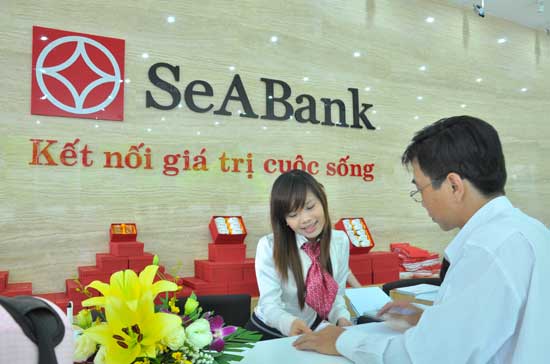 Tiết kiệm online sẽ là một kênh tiết kiệm của ngân hàng để thu hút nhiều người tham gia, đặc biệt là giới nhân viên văn phòng vốn không có nhiều giời gian giao dịch trong giờ hành chính.