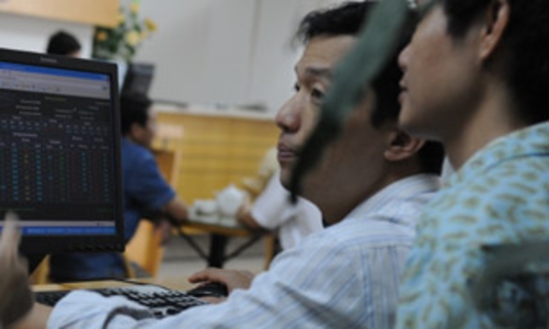 “Chứng khoán sẽ hồi phục vào giữa năm 2010”