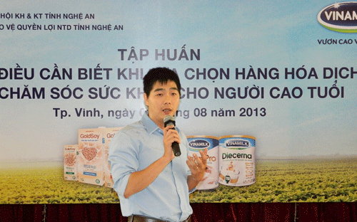 Vinamilk đẩy mạnh tư vấn chăm sóc sức khoẻ người cao tuổi 3