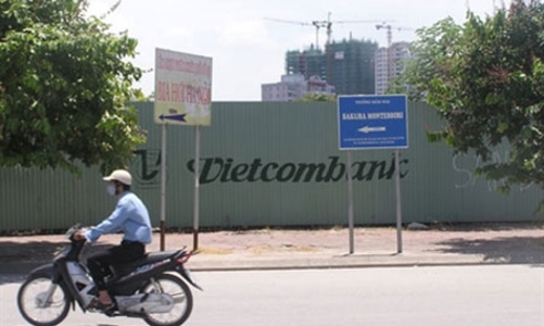 Nghịch lý mặt bằng dự án bất động sản