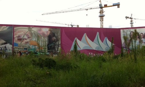 Dự án trung tâm thương mại lớn nhất Hà Nội đang “đắp chiếu”