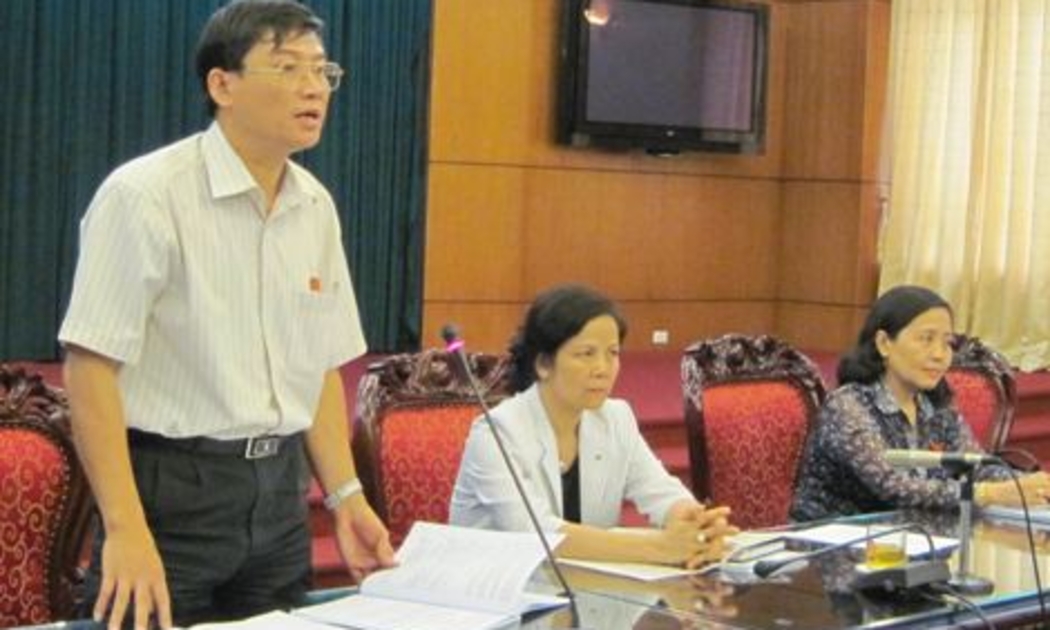 Đại biểu Quốc hội thảo luận tại tổ - Ảnh: Chinhphu.vn