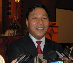 "Năng lực chỉ có thể thay đổi và cải thiện tốt lên khi có các chế tài chặt chẽ, nếu như không có chế tài chặt chẽ thì các chủ đầu tư, các bên có liên quan sẽ mãi mãi hài lòng với hiện tại" - Ảnh: Từ Nguyên.