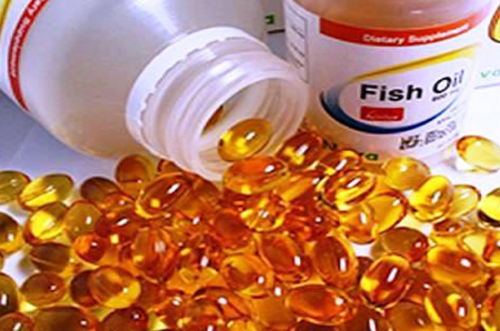 Tinh luyện dầu cá, thực phẩm chức năng đầu tiên của Việt Nam.