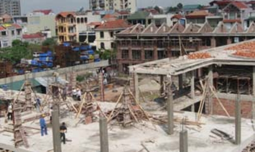 “Cân đong” rủi ro từ chứng khoán hóa bất động sản