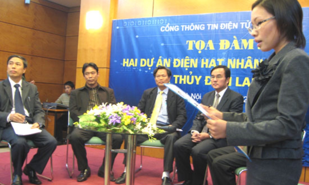 Tọa đàm về dự án điện hạt nhân Ninh Thuận - Ảnh: Anh Quân.