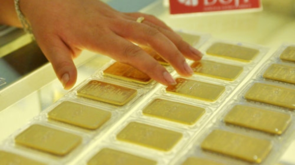 Giá “mềm”, phiên đấu thầu vàng thứ 71 đông khách