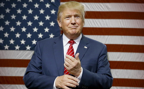 Ông Donald Trump cho biết khoảng thời gian 90 ngày tạm cấm nhập cảnh với công dân 7 nước trên chỉ là để cho giới chức Mỹ có thêm thời gian xây dựng chính sách nhập cư phù hợp nhất.