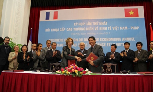 Pháp cho Việt Nam vay 8 triệu Euro để triển khai PPP