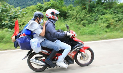 Bộ Tài chính thúc giục thu phí xe máy