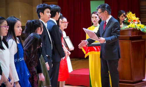 Toyota trao học bổng tài năng âm nhạc trẻ Việt Nam 2015