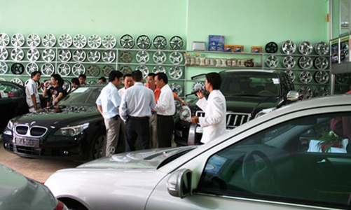 Tiếp tục tăng thuế nhập khẩu ôtô cũ