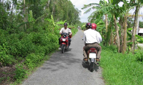 Gương hậu: Phí ơi là Phí!