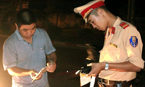 Gương hậu: Xe chính chủ, người chính danh