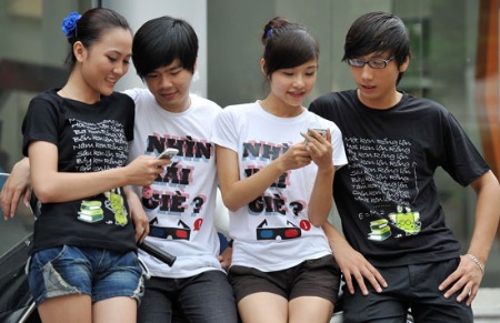 Cả 3 mạng Viettel, MobiFone và VinaPhone đều đã tung gói cước không giới hạn 40.000 đồng/tháng.