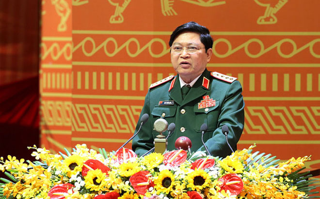 Đại tướng Ngô Xuân Lịch, Bí thư Trung ương Đảng, Chủ nhiệm Tổng cục Chính trị Quân đội Nhân dân Việt Nam trình bày tham luận tại đại hội - Ảnh: TTXVN.