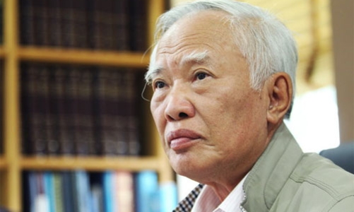 Trò chuyện đầu xuân: “Đừng ngồi kêu mà hãy tự xoay sở”