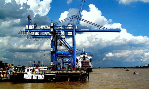 Kim ngạch xuất nhập khẩu vượt 125 tỷ USD