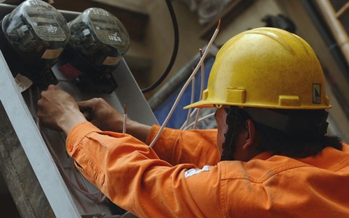 Tập đoàn Điện lực Việt Nam (EVN) hiện vẫn là đơn vị chiếm phần lớn thị phần và là đơn vị độc quyền trong nhiều khâu của ngành điện.<br>