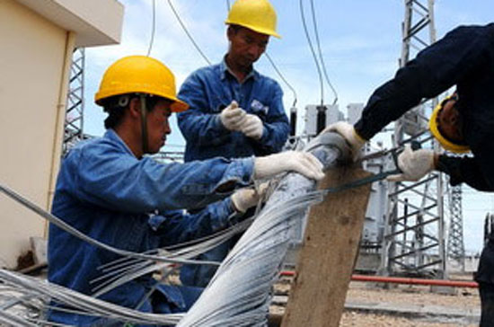 EVN cho biết đang nợ Công ty TNHH Điện lực Hiệp Phước khoản tiền phí xăng dầu nhập khẩu bị hải quan truy thu lên tới 5,59 triệu USD.