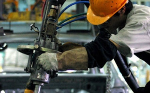 Nhà đầu tư nước ngoài đã đầu tư vào 19 lĩnh vực, trong đó lĩnh vực công nghiệp chế biến, chế tạo thu hút nhiều nhất dòng vốn FDI, với 12,8 tỷ USD, chiếm 72,9% tổng vốn đầu tư đăng ký trong 10 tháng.<br>