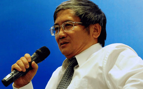 Tổng giám đốc FPT cho rằng, mình là con người kiên định với mục tiêu đã được thống nhất đề ra, và có thể “áp đặt” việc thực hiện đến cùng để đạt mục tiêu đó.<br>