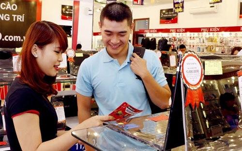 Trong 6 tháng đầu năm, FPT đã mở thêm 66 cửa hàng bán lẻ sản phẩm công&nbsp; nghệ trên toàn quốc.