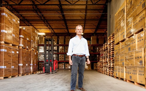 Mạng lưới nhà kho của Flexe có diện tích 2,3 triệu m2 trải rộng khắp nước Mỹ - Ảnh: Forbes.