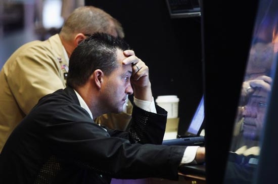 Chỉ số bất ổn Phố Wall đêm qua tăng tới 10%, cho thấy tâm lý nhà đầu tư vẫn còn bi quan - Ảnh: Getty.