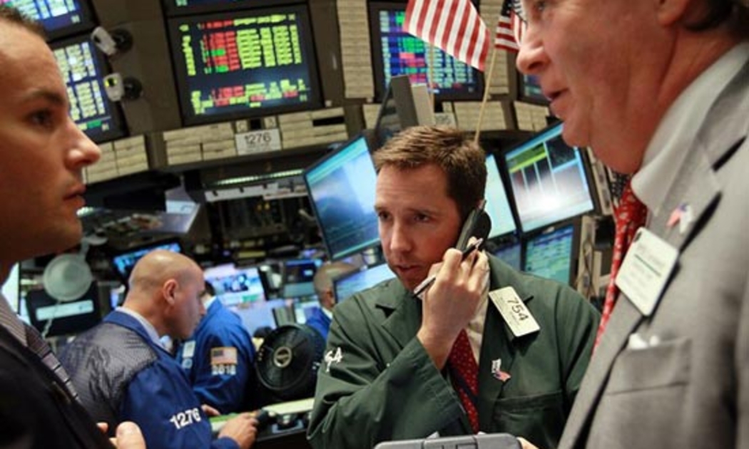 Phố Wall lao dốc chỉ một ngày sau khi cả hai chỉ số S&P 500 và Dow Jones cùng xác lập mốc điểm cao kỷ lục mới - Ảnh: Getty.