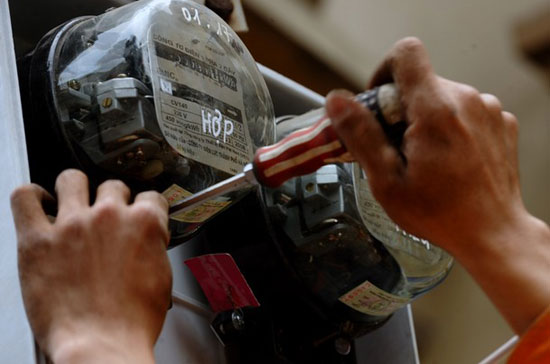 Tính cả đợt điều chỉnh lần này, từ 2009 đến nay giá điện đã tăng 5 lần - Ảnh: Getty.