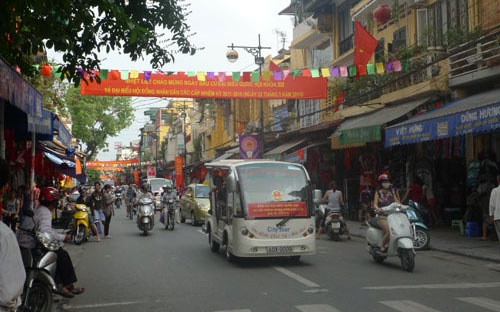 Hàng Ngang, Hàng Đào vẫn là những tuyến phố có khung giá đất kịch trần trong năm 2014.<br>