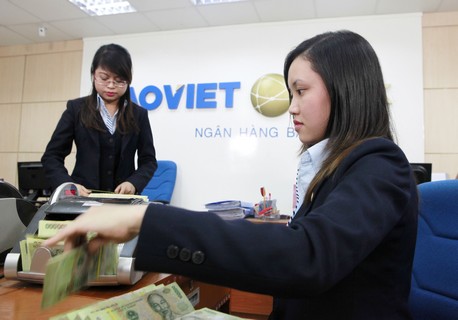 Giao dịch tại BaoViet Bank, chi nhánh Hà Nội.<br>